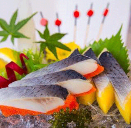 CÁ TRÍCH ÉP TRỨNG