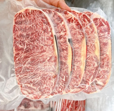 Thăn ngoại bò cẩm thạch ( Hokubee Striploin)